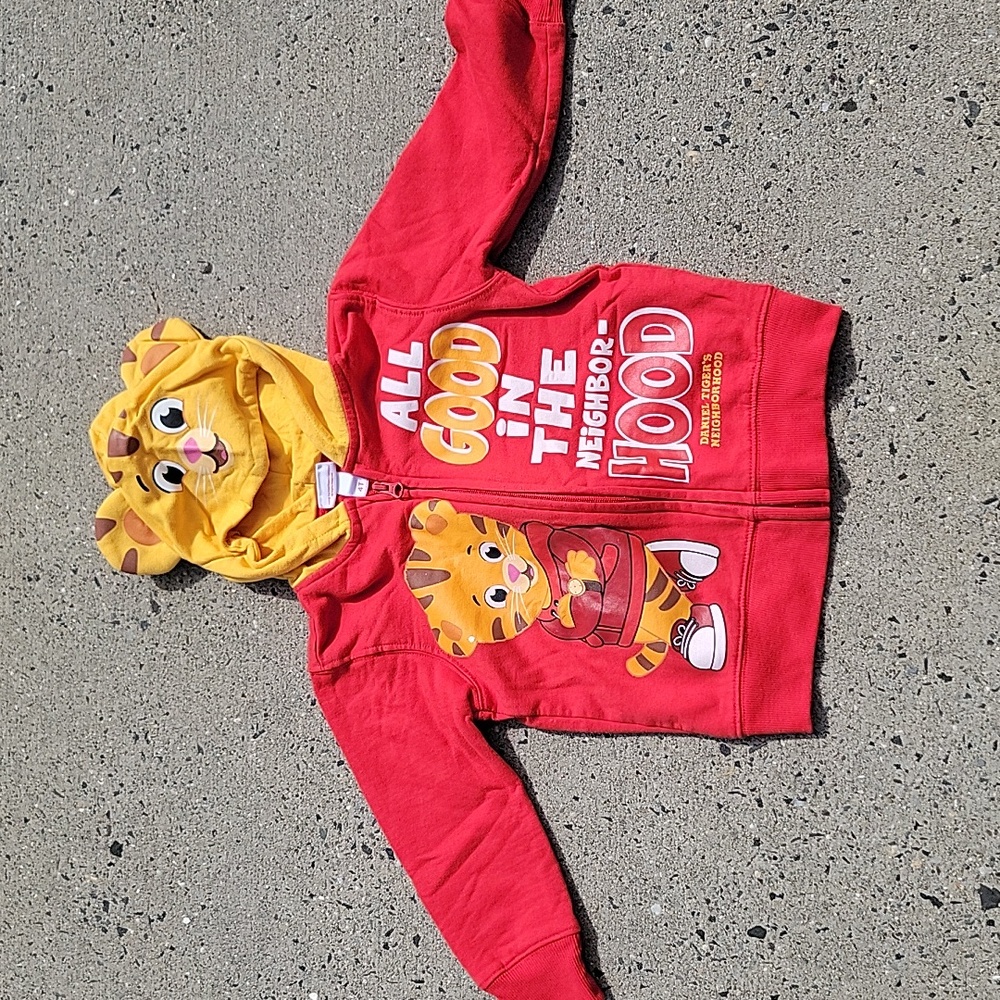 Daniel Tiger Sweatshirt Size 4T